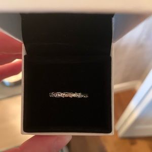 Pandora vine ring!!